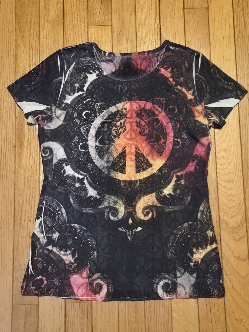 ​New Directions Boho Peace Sign Graphic Tee Small Burnout Mandala Festival Shirt - Picture 4 of 4